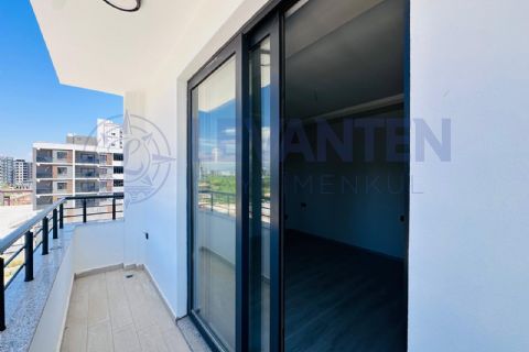 LEVANTENDEN SİTE İÇİ HAVUZLU CEPHE AÇIK KELİTELİ İŞÇİLİK MALZEME AÇIK MUTFAK 3+1