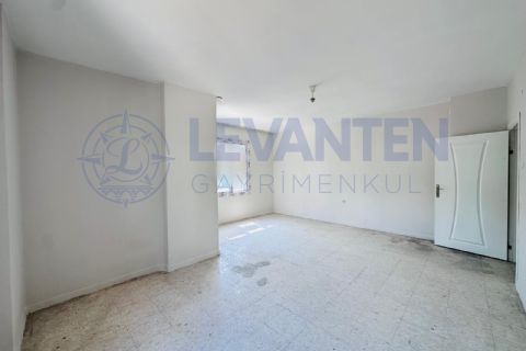 LEVANTENDEN SİTE İÇİ MERKEZİ KONUMDA 3+1