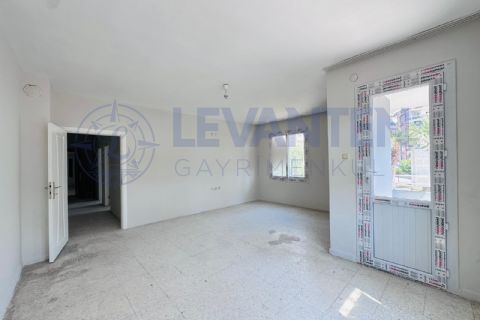 LEVANTENDEN SİTE İÇİ MERKEZİ KONUMDA 3+1