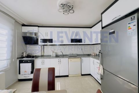 LEVANTEN'DEN SİTE İÇİNDE KOMBİLİ, CAM BALKONLU 3+1 SATILIK DAİRE