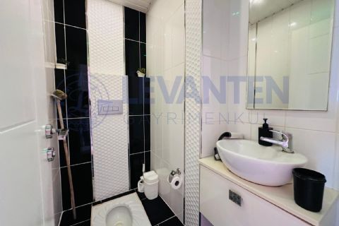 LEVANTENDEN SOLİ CENTERA YAKIN SİTE İÇİ HAVUZLU 3+1