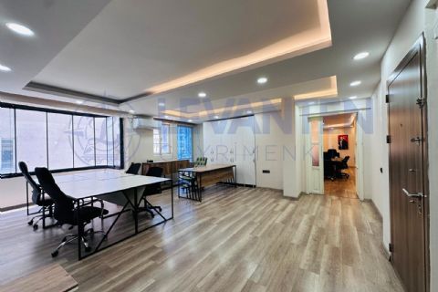 LEVANTENDEN TABELA DEĞERİ YÜKSEK EŞYALI ÇOK AMAÇLI OFİS 2+1