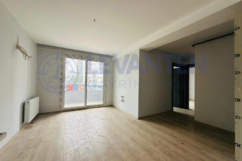 LEVANTENDEN TECE DENİZ MAH.DE ANAYOLA YAKIN SIFIR 2+1