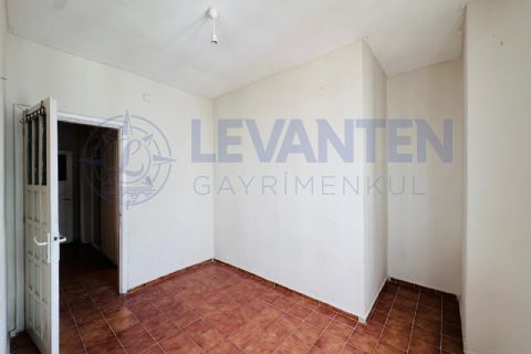LEVANTEN'DEN TEK BLOK CEPHE AÇIK FERAH 3+1