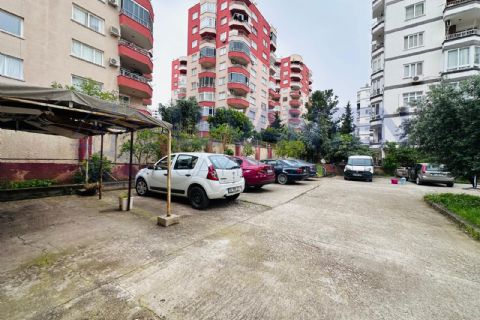 LEVANTEN'DEN TEK BLOK CEPHE AÇIK FERAH 3+1