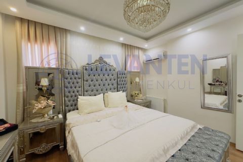 LEVANTENDEN TEK BLOK CEPHELERİ AÇIK KOMBİ GÖZDE KREŞ CİVARI 3+1