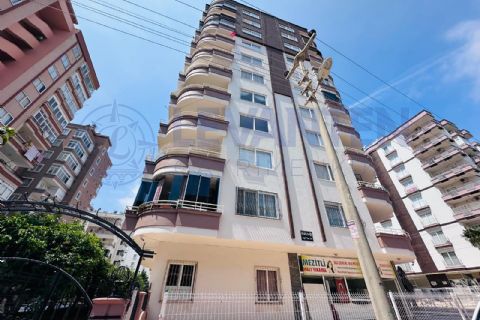 LEVANTENDEN TEK BLOK GENİŞ OTURUM ÇİFT BANYO 3+1 SATILIK