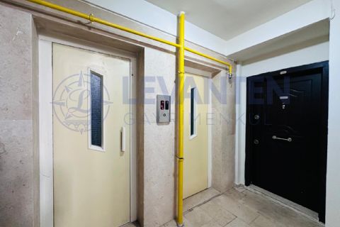 LEVANTENDEN TEK BLOK GENİŞ OTURUM ÇİFT BANYO 3+1 SATILIK