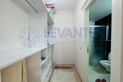 LEVANTENDEN TEK BLOK HAVUZ CAM BALKON KOMBİ 3+1 SATILIK