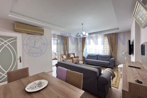 LEVANTENDEN TEK BLOK HAVUZ CAM BALKON KOMBİ 3+1 SATILIK