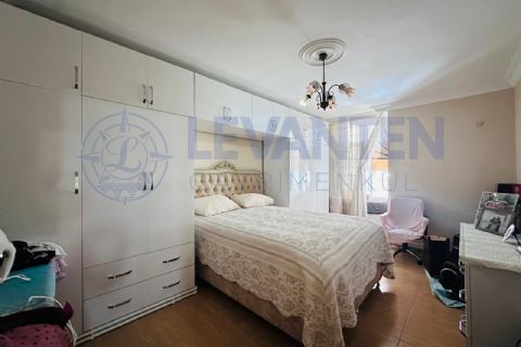 LEVANTENDEN TEK BLOK KONUMU İYİ GENİŞ KOMBİLİ HER KAT TEK 3+1