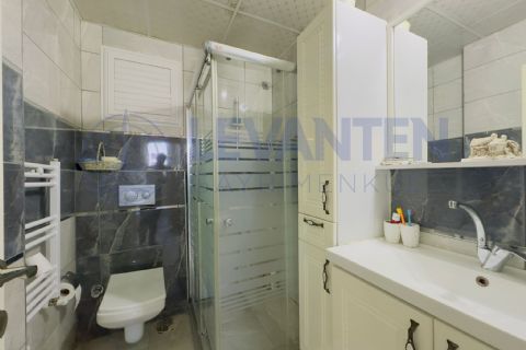LEVANTEN'DEN TEK BLOK OTOPARK KOMBİ ULAŞIMI KOLAY FERAH 3+1