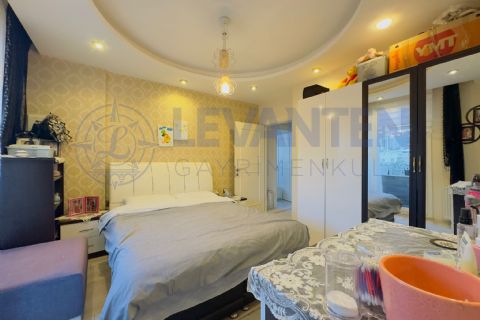 LEVANTEN'DEN TEK BLOK OTOPARK KOMBİ ULAŞIMI KOLAY FERAH 3+1
