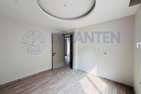 LEVANTENDEN TEK BLOK SOLİ CENTERA YAAKIN 2+1