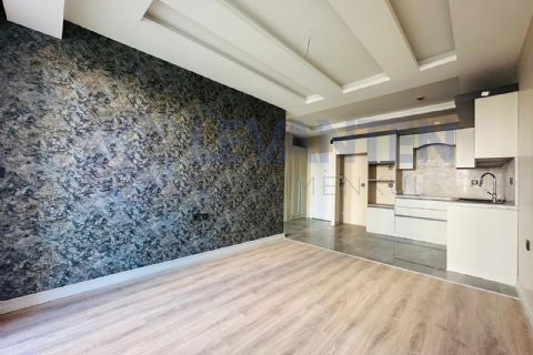 LEVANTEN'DEN TÖMÜKTE FULL SOSYAL TESİSLİ SATILIK SIFIR 1+1