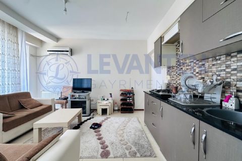 LEVANTENDEN ÜNİVERSİTE CD YAKIN HAVUZLU EŞYALI 1+1