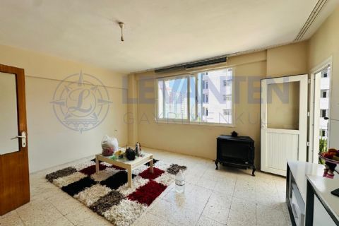 Mezitli'de Site İçi, Cepheleri Açık 3+1 Kiralık Daire