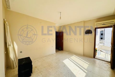Mezitli'de Site İçi, Cepheleri Açık 3+1 Kiralık Daire